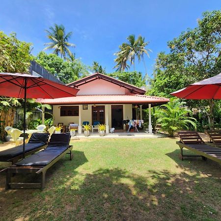 Mango Villa Hikkaduwa Extérieur photo
